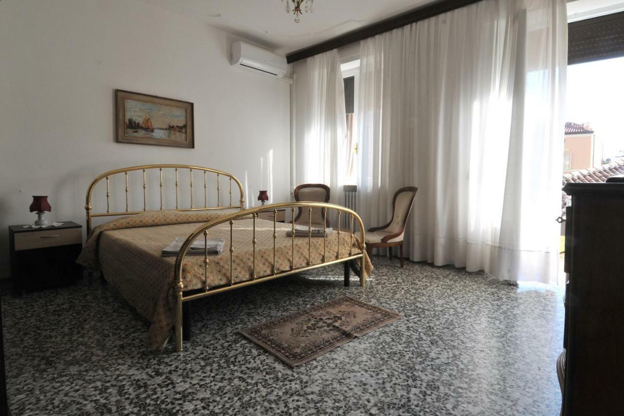Locazione Turistica Poker D'Assi Hotel Verona Exterior photo